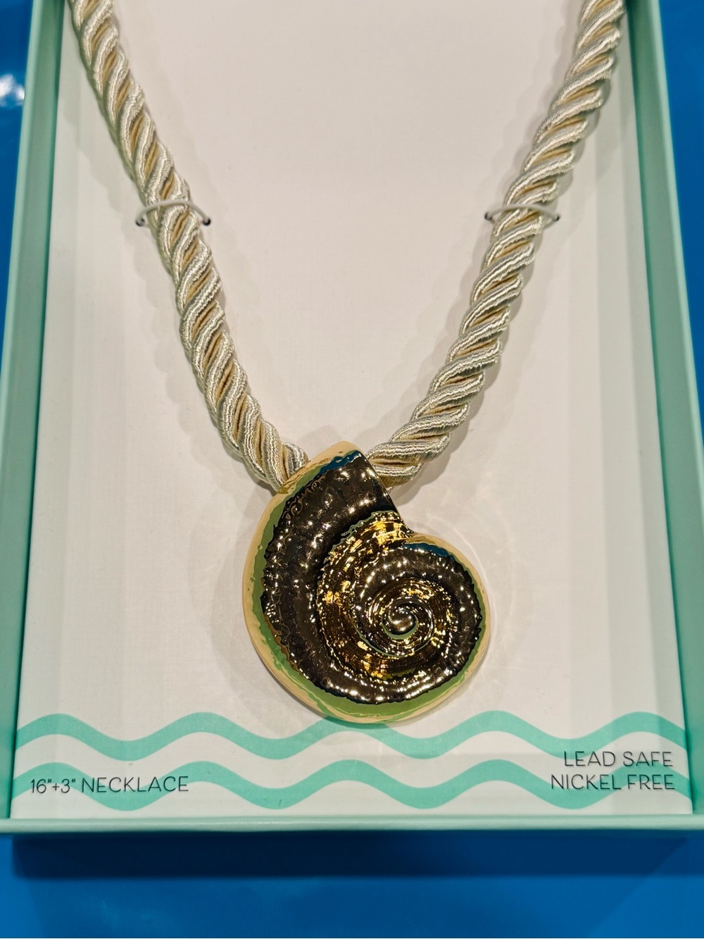 NWT Piper K Gold Spiral Shell Pendant on Twisted Cream Rope